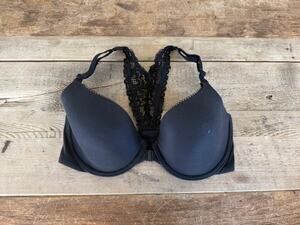 Victoria's Secret Black Lace 32DD Body by Victoria Lined Racerback Demi Bra